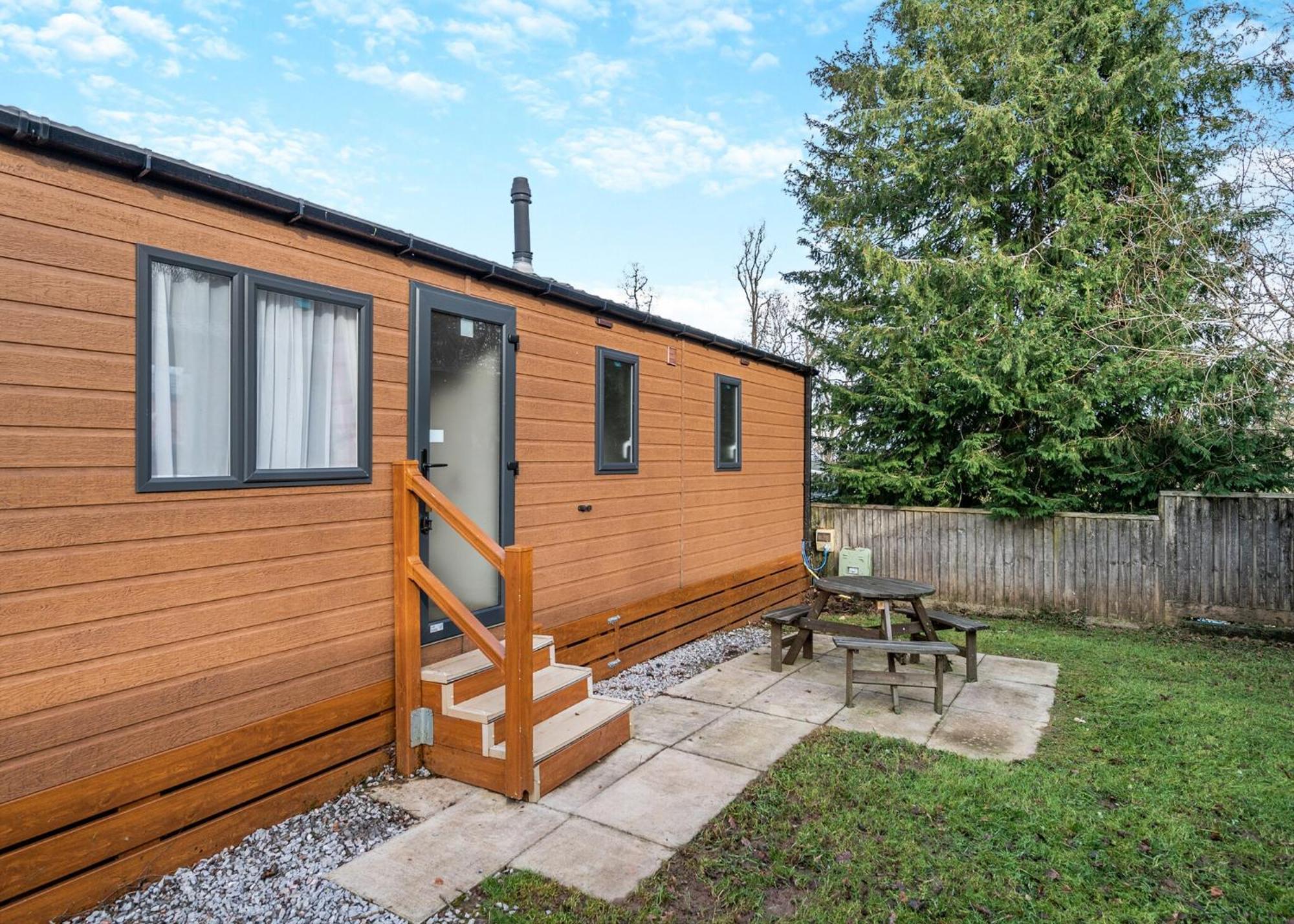 Castle Brake Holiday Park Woodbury Exterior photo
